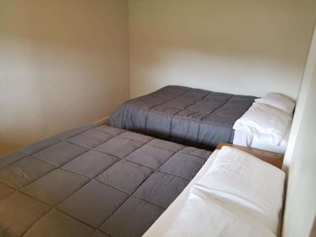 Rolling R Guest Ranch Guest House Meeker Стая снимка