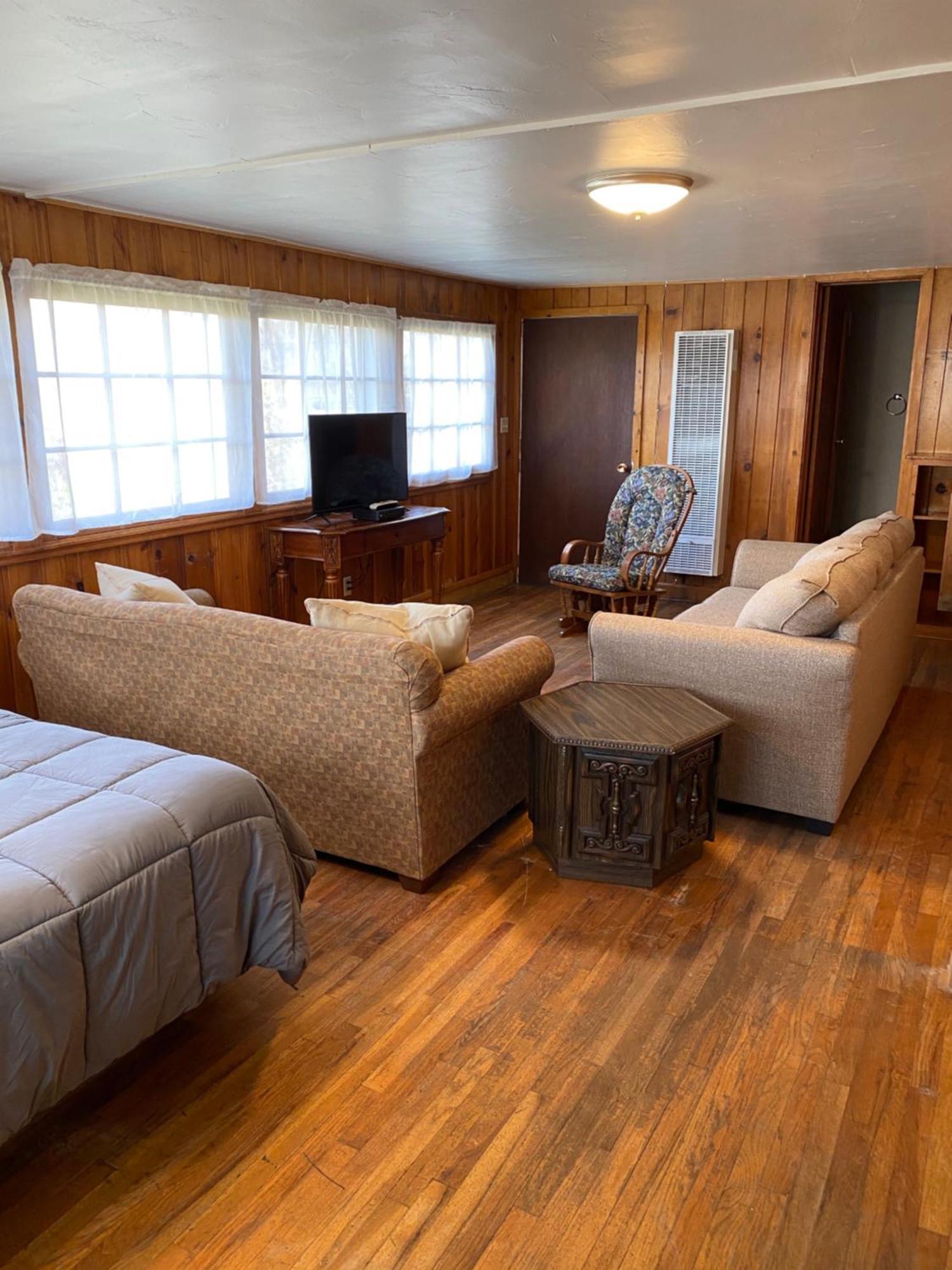 Rolling R Guest Ranch Guest House Meeker Стая снимка